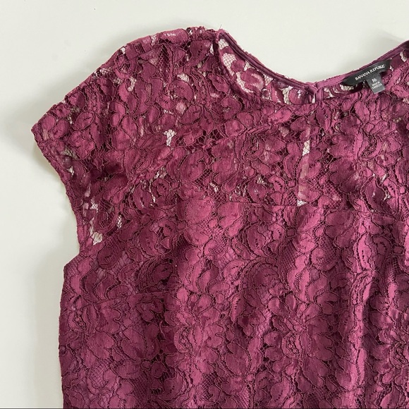 Banana Republic Burgundy Bordeaux Kiss Lace Trumpet Midi Dress - Picture 3 of 8